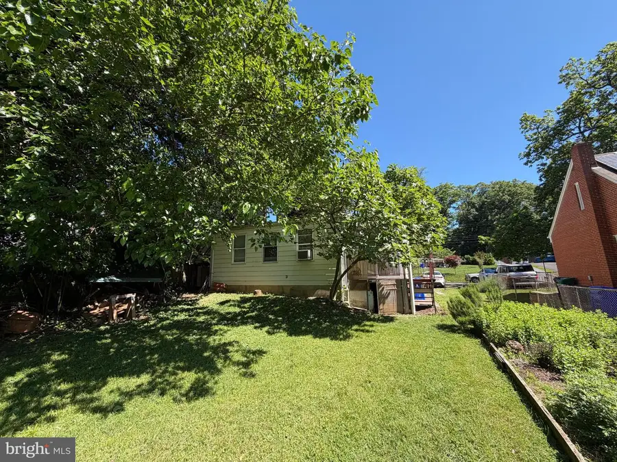 620 Ritchie Ave, Silver Spring, MD 20910 - #3