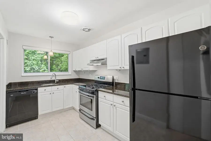 10607 Kenilworth Ave #k-202, Bethesda, MD 20814 - #3