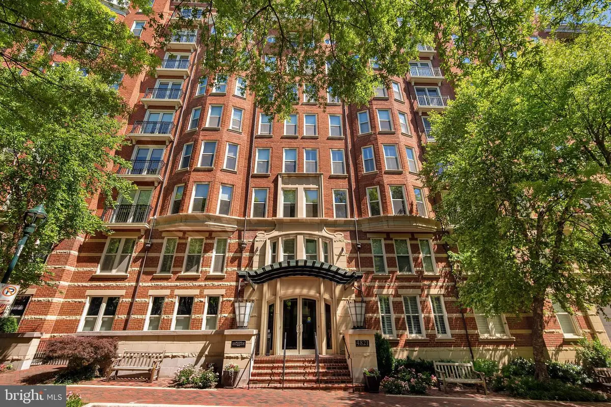 4821 Montgomery Ln #1002, Bethesda, MD 20814 - #1