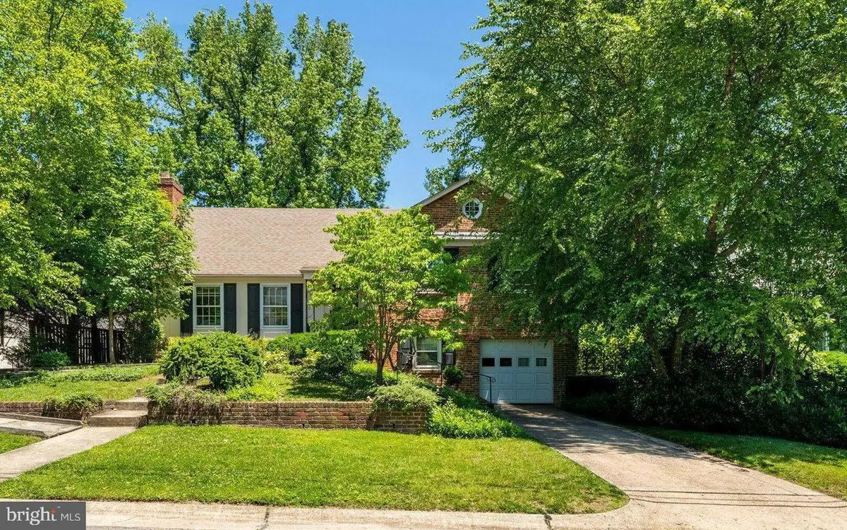 5509 Parkston Rd, Bethesda, MD 20816 - #1