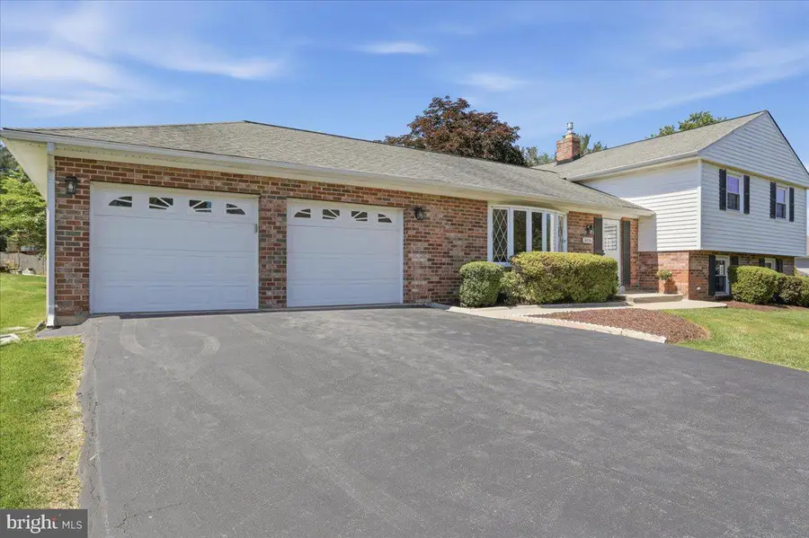 3416 Sundown Farms Way, Olney, MD 20832 - #2