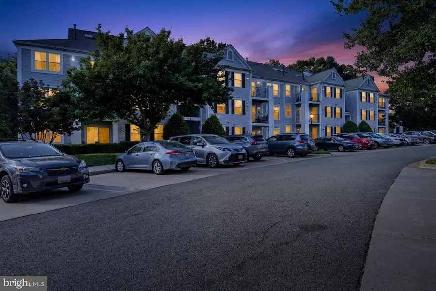 10021 Vanderbilt Cir #2, Rockville, MD 20850 - #2