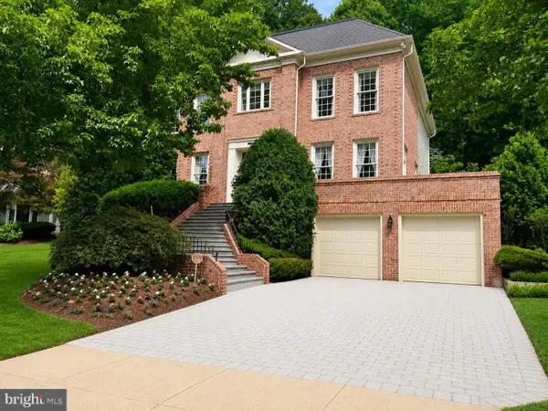 8011 Summer Mill Ct, BETHESDA, MD 20817