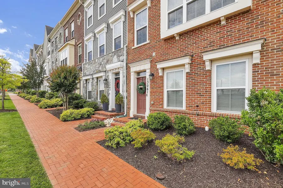 13061 Clarksburg Square Rd, Clarksburg, MD 20871 - #2