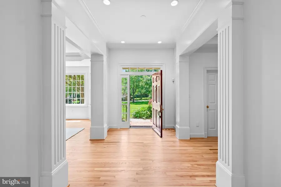 26 / 28 Beman Woods Ct, Potomac, MD 20854 - #3