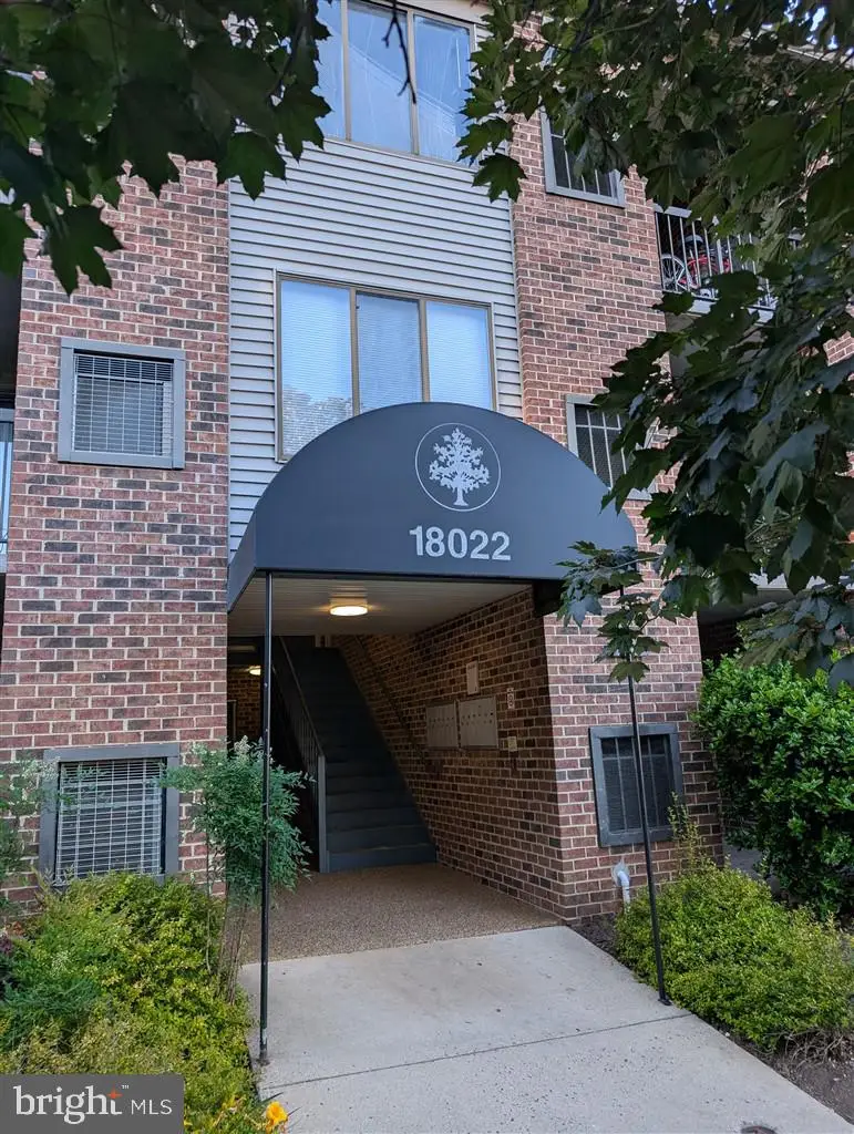 18022 Chalet Dr #27-103, Germantown, MD 20874 - #1