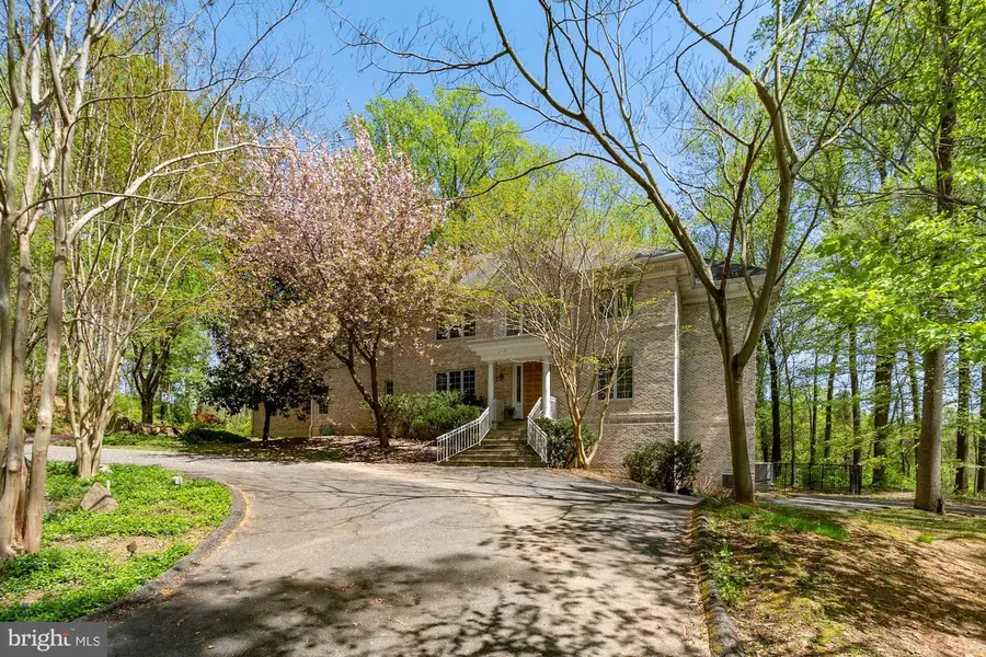 8309 Old Seven Locks Rd, Bethesda, MD 20817 - #2