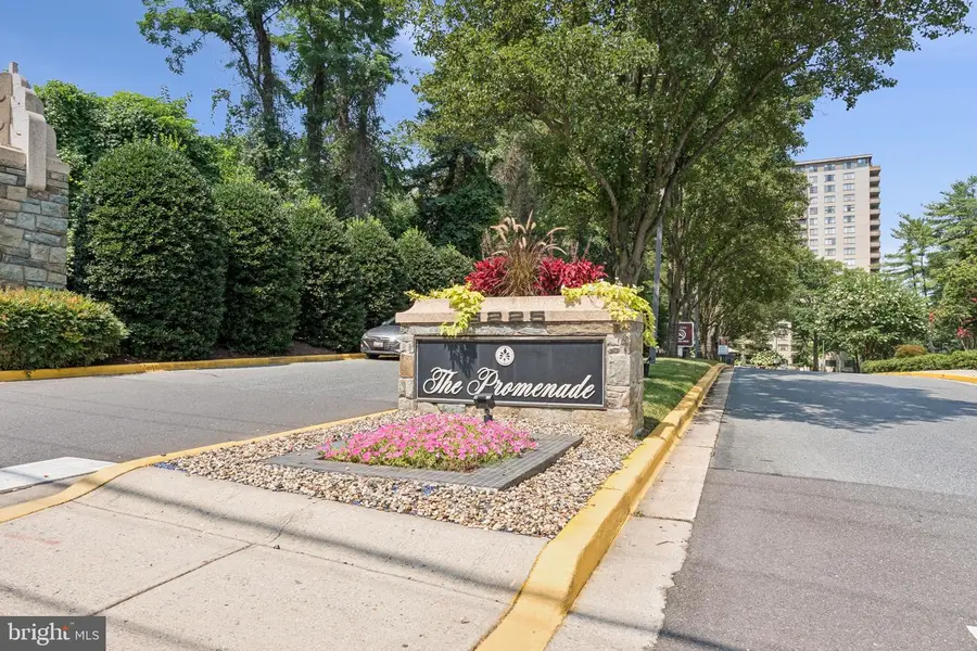 5225 Pooks Hill Rd #220n, Bethesda, MD 20814 - #3