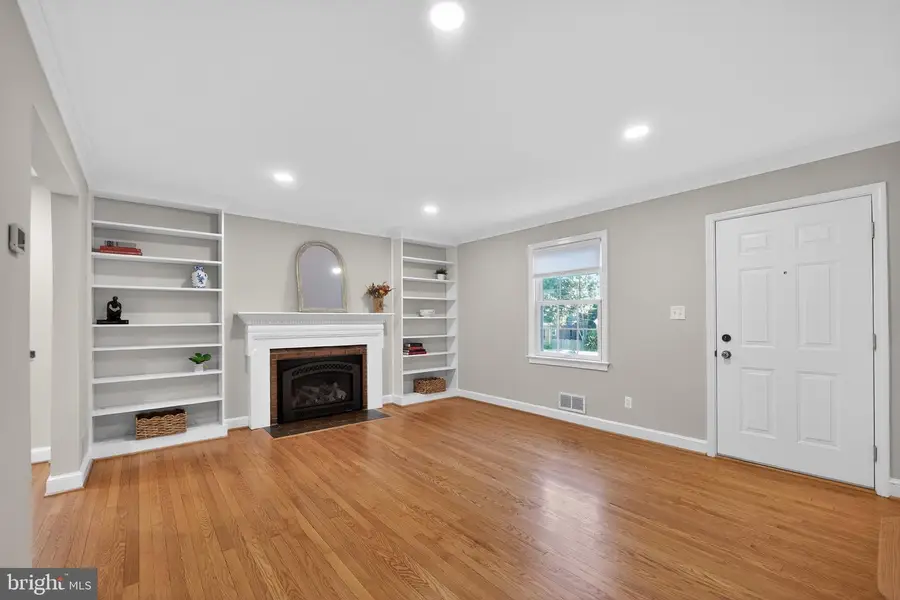 1724 Dublin Dr, Silver Spring, MD 20902 - #3