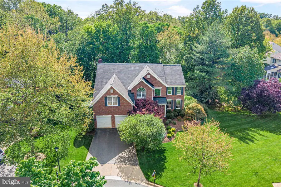 4 Deer Trail Ct, Gaithersburg, MD 20878 - #3