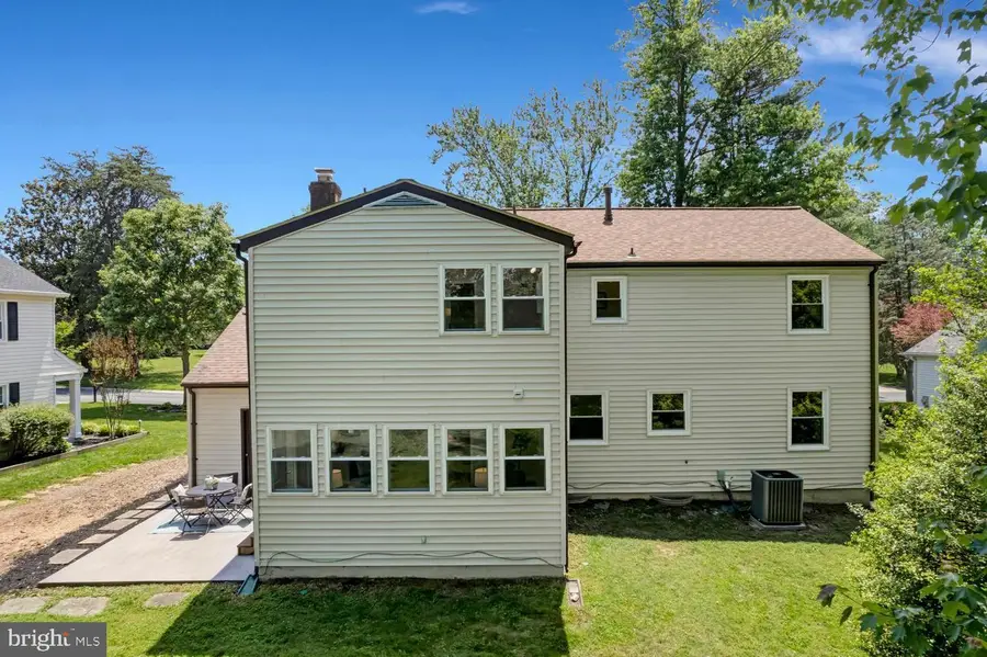 5125 Trailway Dr, Rockville, MD 20853 - #3