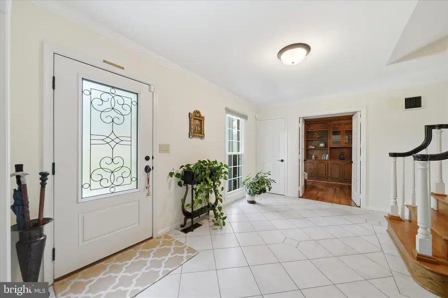 15113 Water Oak Dr, North Potomac, MD 20878 - #3