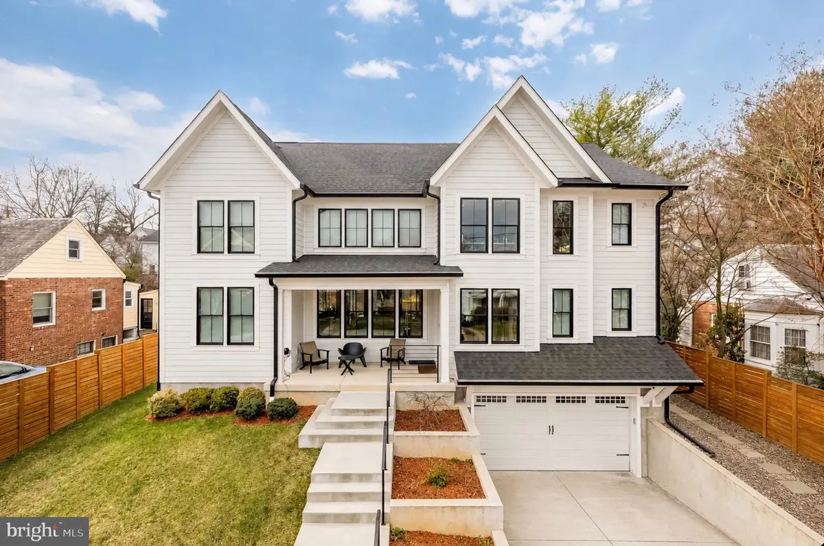 4708 S Chelsea Ln, Bethesda, MD 20814 - #1