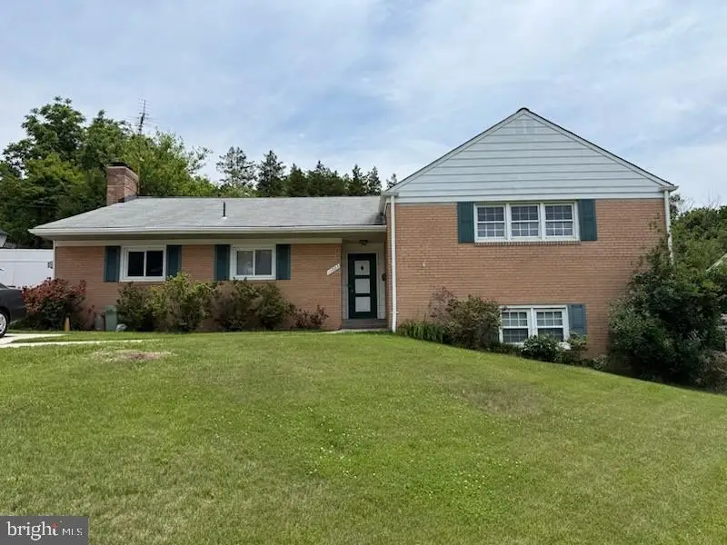 11003 Wheeler Dr, Silver Spring, MD 20901 - #1
