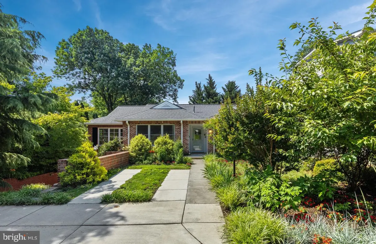 4804 Morgan Dr, Chevy Chase, MD 20815 - #1