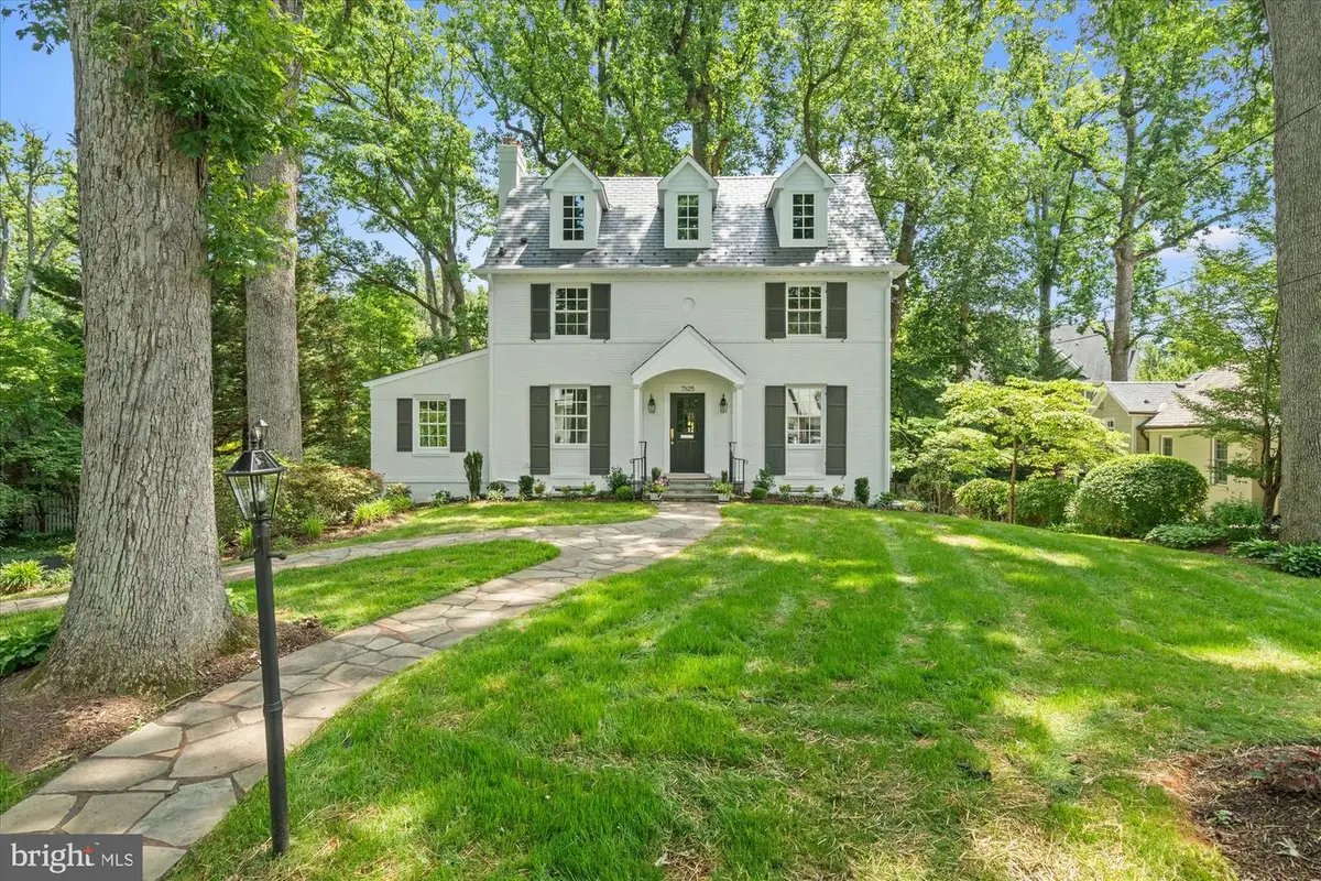 7825 Oldchester Rd, Bethesda, MD 20817 - #1