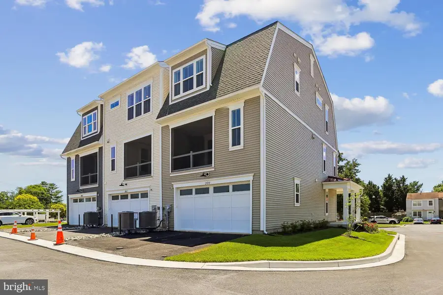 209 Allen Ln, Poolesville, MD 20837 - #3