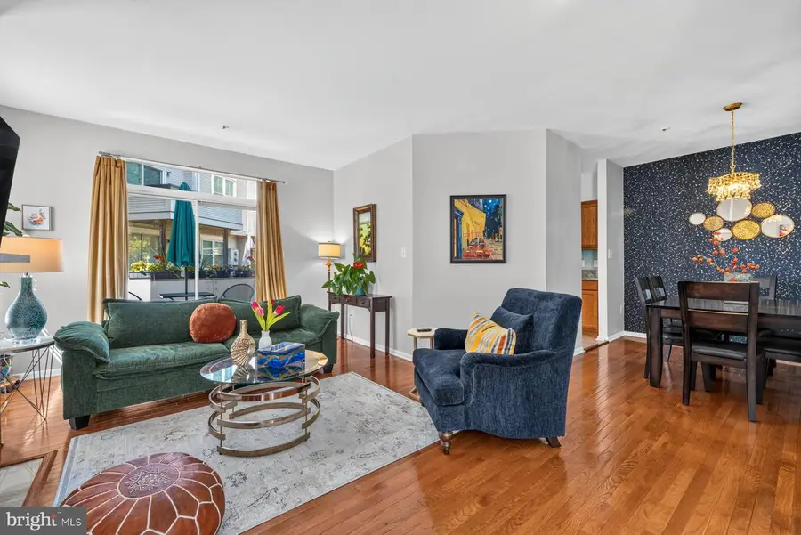 10323 Royal Woods, Montgomery Village, MD 20886 - #3