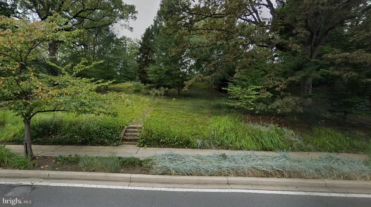 7406 Piney Branch Rd, Takoma Park, MD 20912 - #1