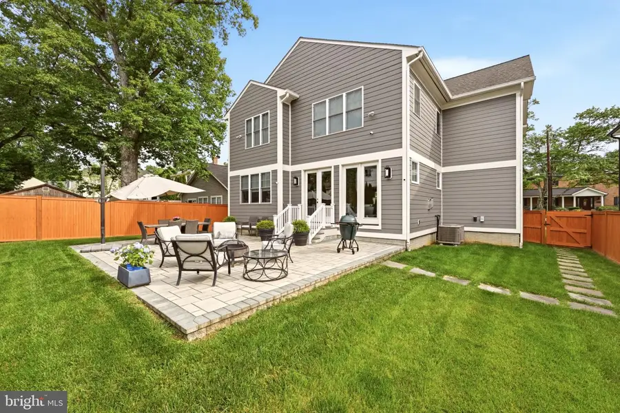 4415 Colchester Dr, Kensington, MD 20895 - #2