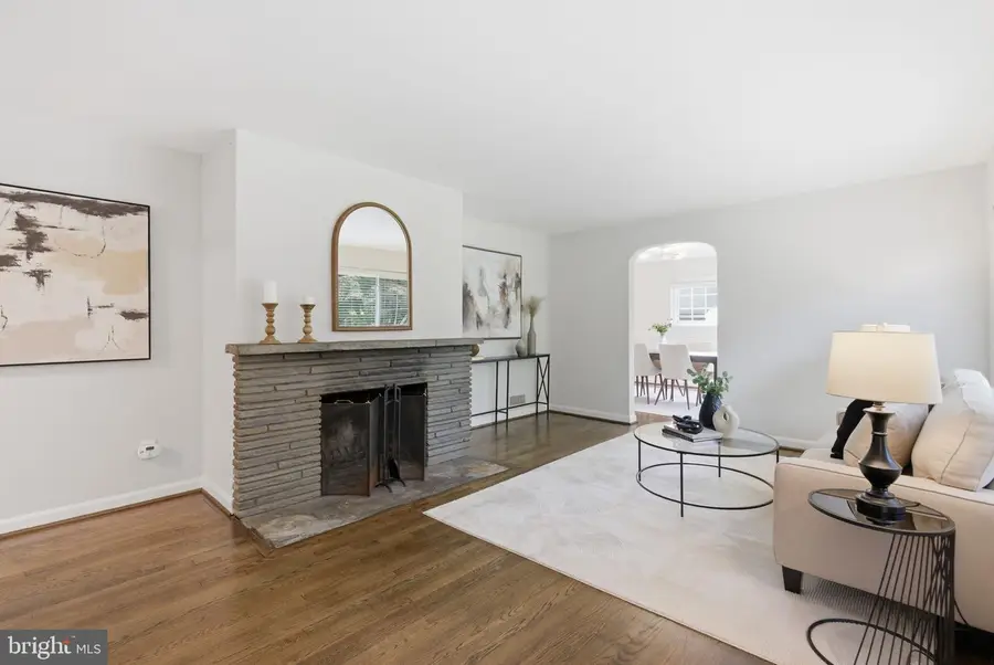 6116 Massachusetts Ave, Bethesda, MD 20816 - #2