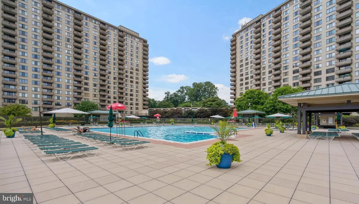 5225 Pooks Hill Rd #303s, Bethesda, MD 20814 - #1