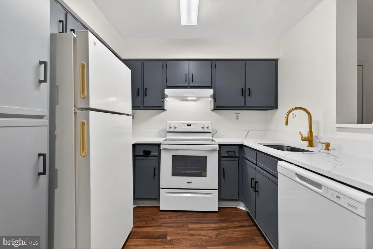 18503 Boysenberry Dr #121, Gaithersburg, MD 20879 - #1