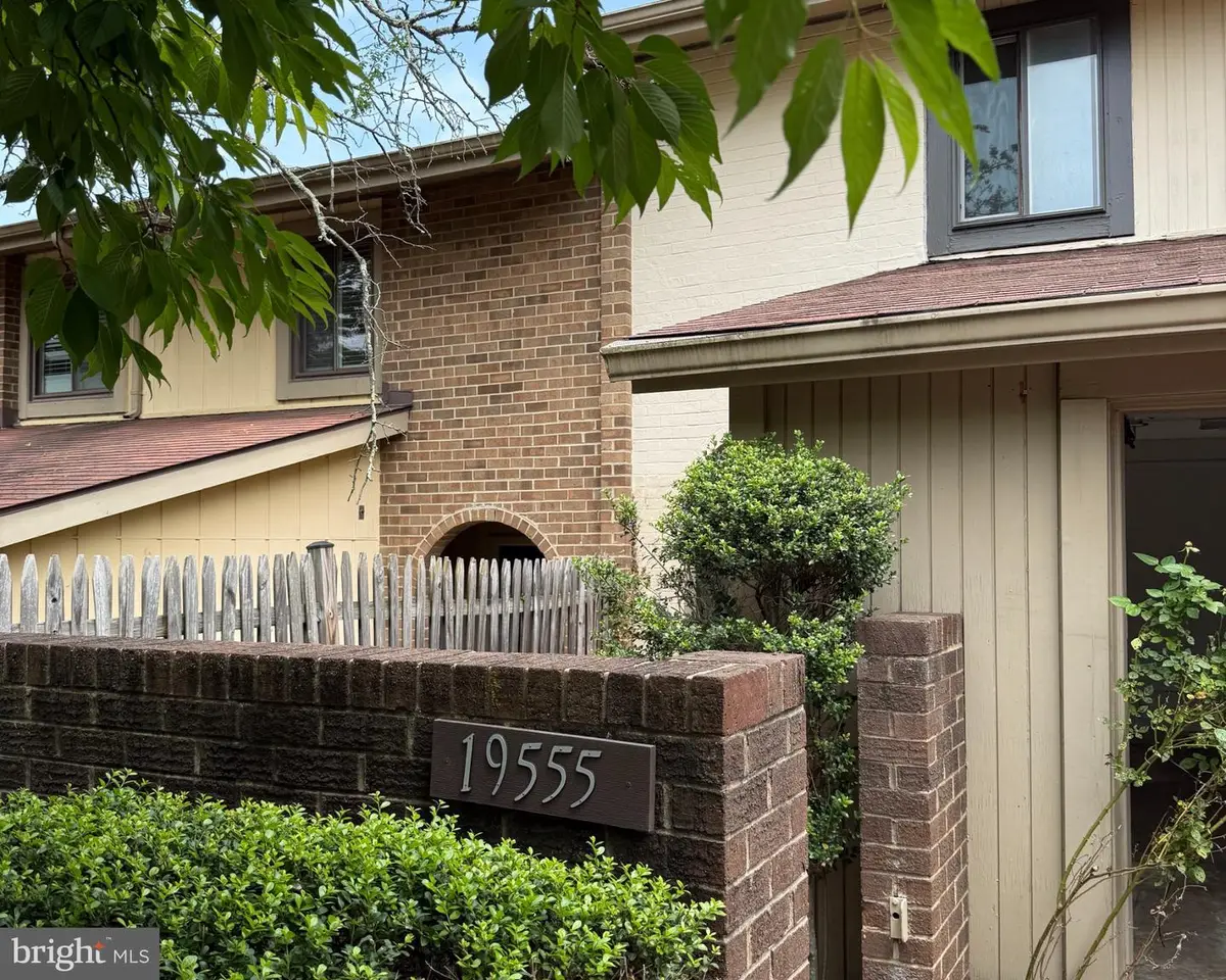 19555 Brassie Pl #9, Montgomery Village, MD 20886 - #1