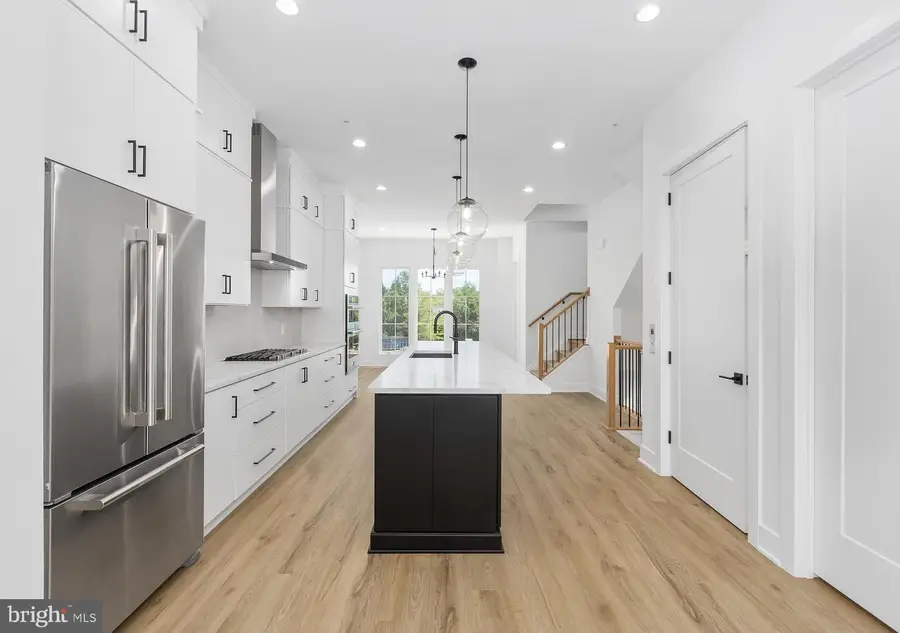 8622 Erdem Pl, Chevy Chase, MD 20815 - #3