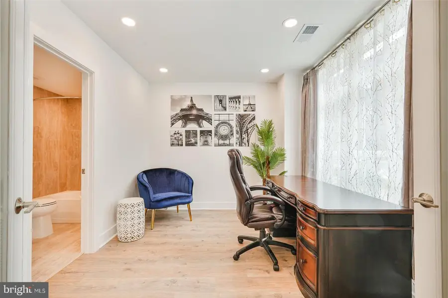5345 Zenith Overlook, Bethesda, MD 20816 - #3
