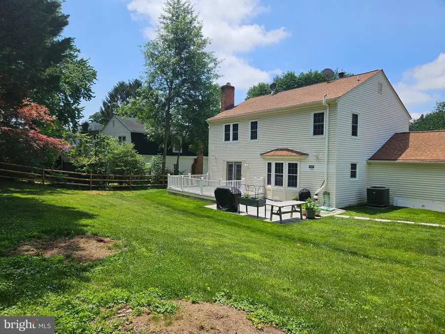 28 Redding Ridge Dr, North Potomac, MD 20878 - #2