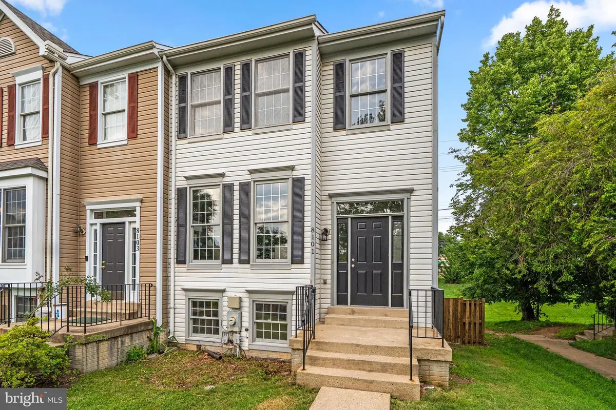 8101 Chelaberry Ct, Gaithersburg, MD 20879 - #1