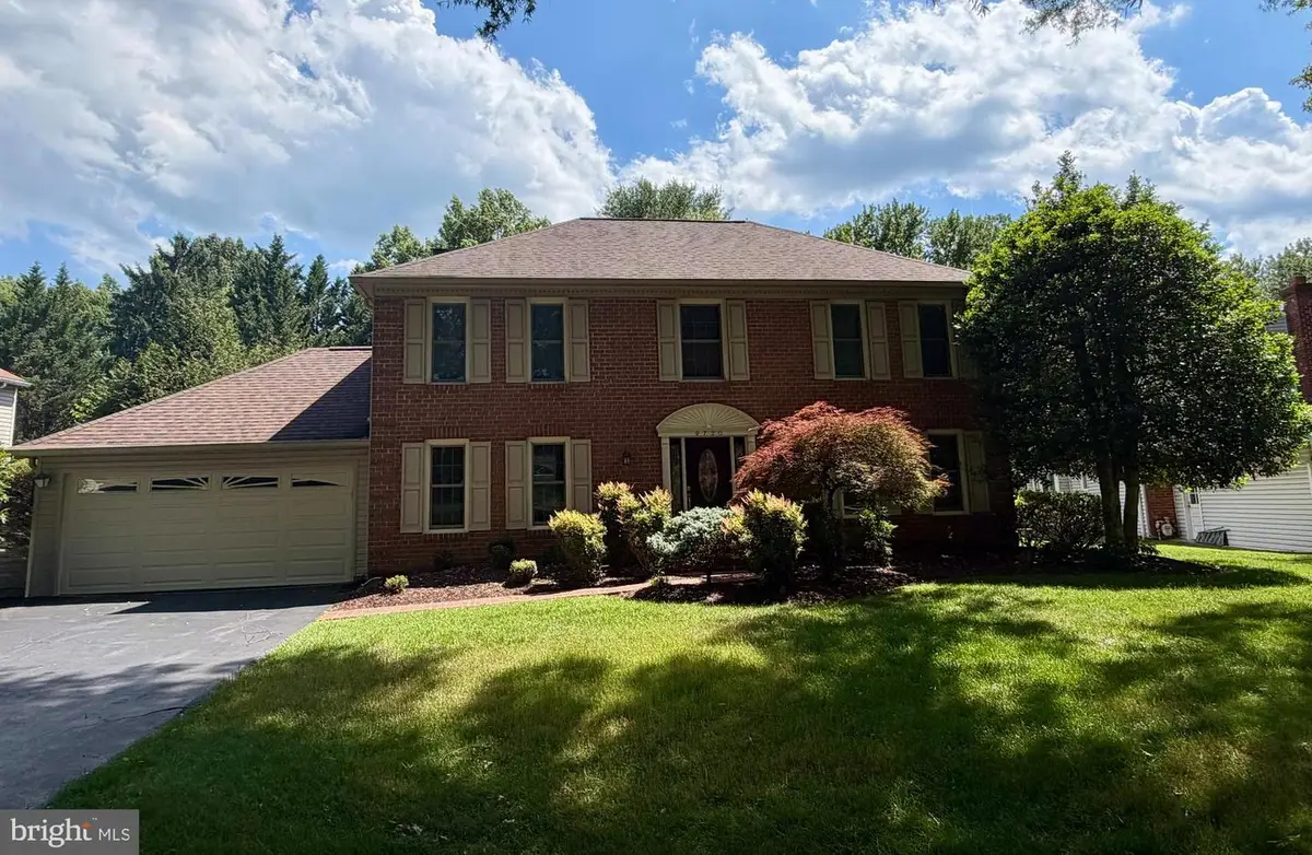 9720 Wilden Ln, Potomac, MD 20854 - #1