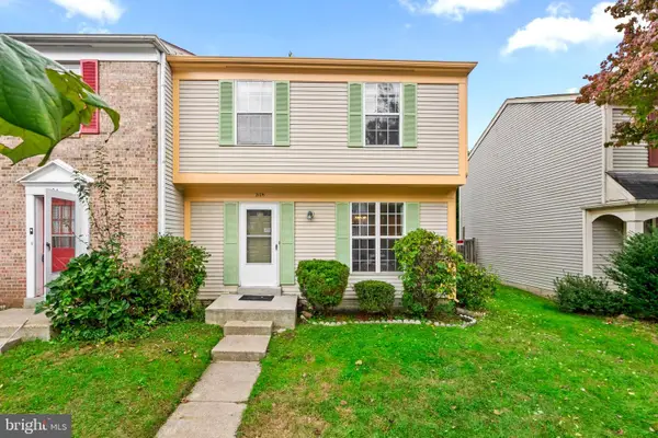 2106 Carriage Square Pl, SILVER SPRING, MD 20906