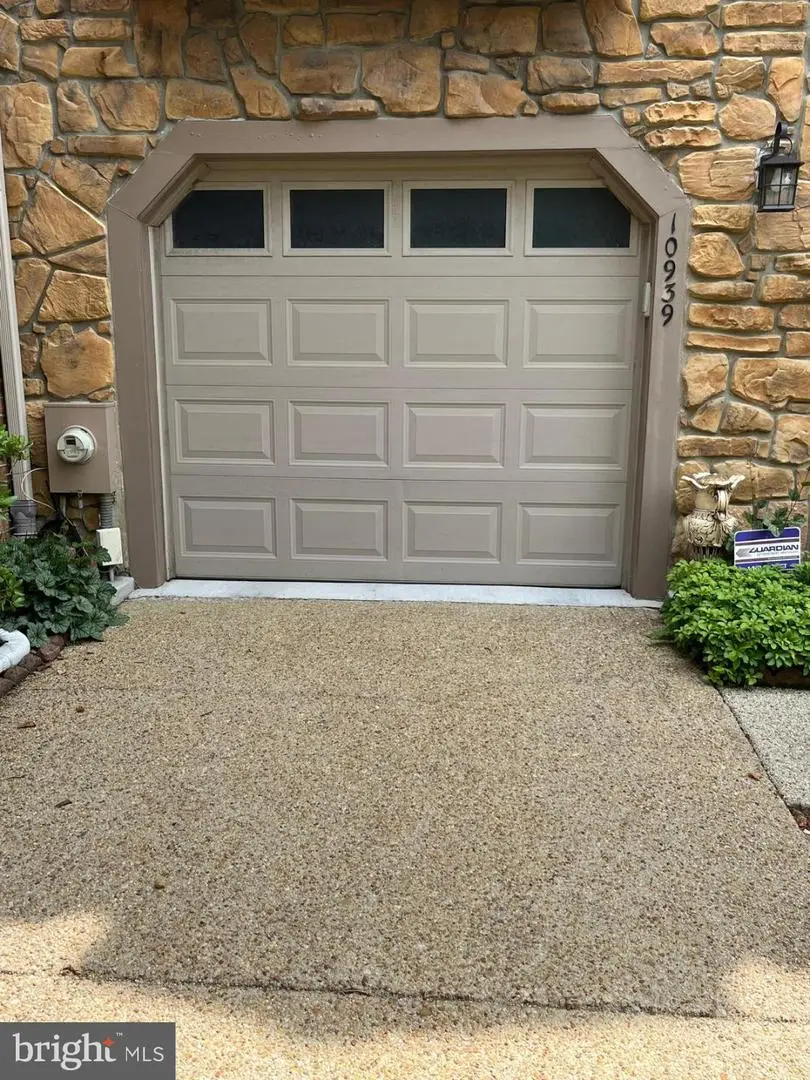 10939 Pebble Run Dr, Silver Spring, MD 20902 - #2