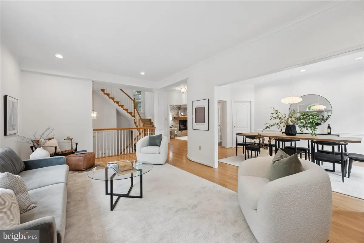 8900 Ellsworth Ct, Silver Spring, MD 20910 - #1