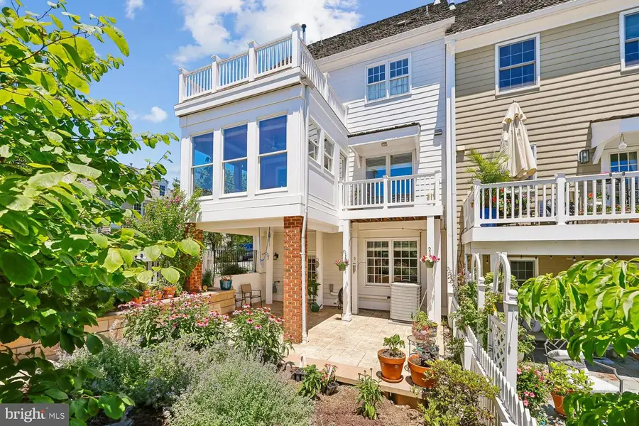211 Chestertown St, Gaithersburg, MD 20878 - #2