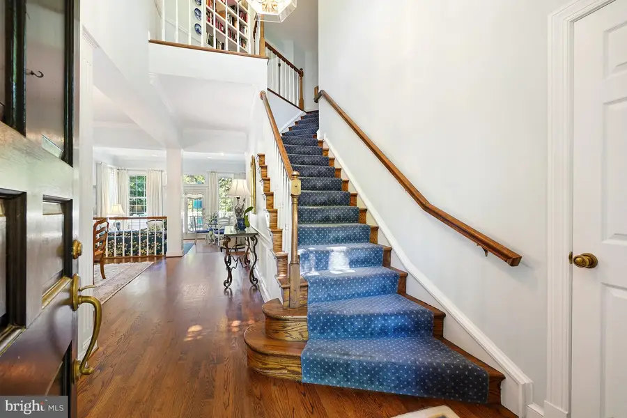 9209 Town Gate Ln, Bethesda, MD 20817 - #3