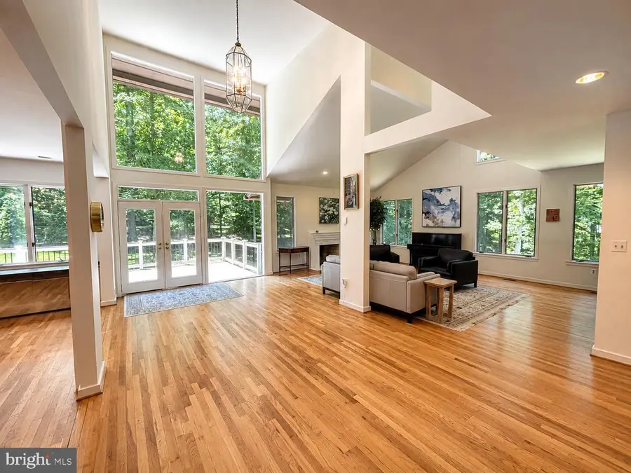 11455 S Glen Rd, Potomac, MD 20854 - #3