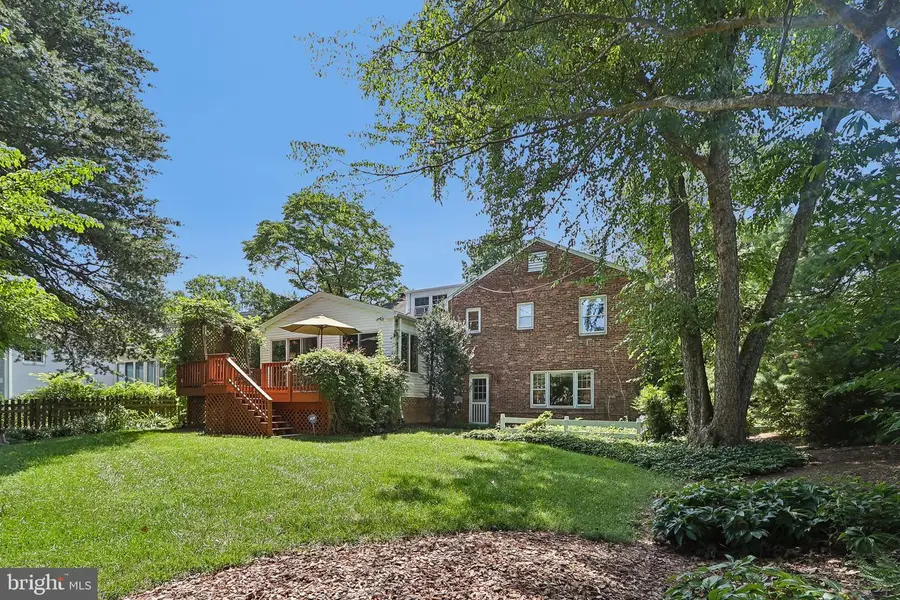5719 Newington Rd, Bethesda, MD 20816 - #3
