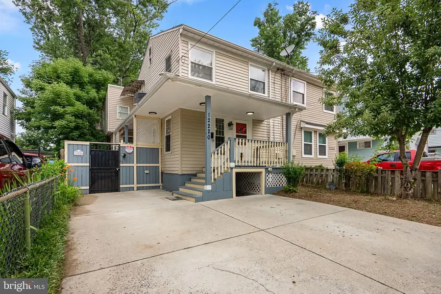 12220 Centerhill St, Silver Spring, MD 20902 - #2