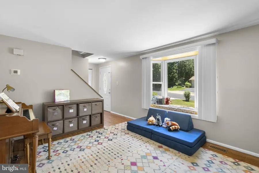 16716 Sioux Ln, Gaithersburg, MD 20878 - #3
