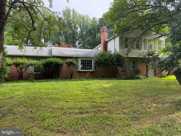 913 Windmill Ln, SILVER SPRING, MD 20905