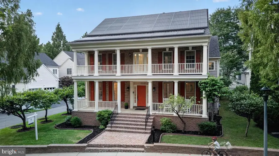 105 Watkins Overlook, Rockville, MD 20850 - #2