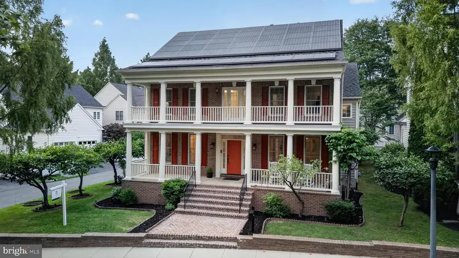105 Watkins Overlook, Rockville, MD 20850 - #3