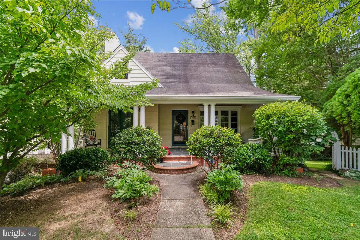 3314 Camalier Dr, Chevy Chase, MD 20815 - #1