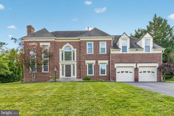 17536 Applewood Ln, ROCKVILLE, MD 20855