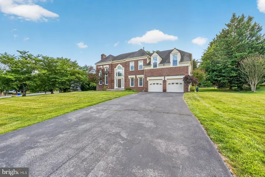 17536 Applewood Ln, Rockville, MD 20855 - #3