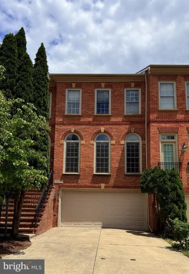 13315 Sunny Brooke Pl, Potomac, MD 20854 - #1