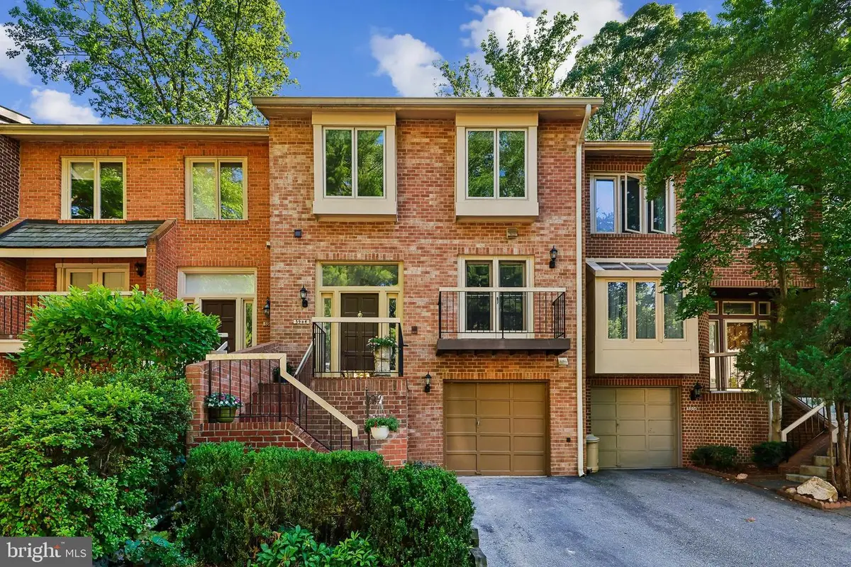 5904 Valerian Ln, Rockville, MD 20852 - #1